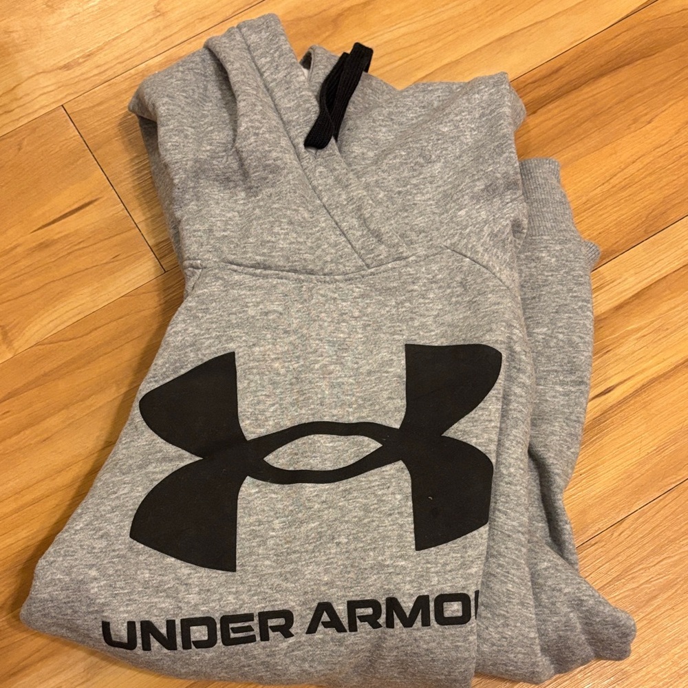 Under Armour Heather Gray Pullover